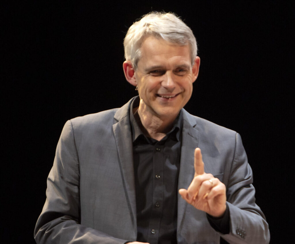 Premio Balzan 2023: premiato Heino Falcke per immagini ad alta risoluzione, dagli oggetti planetari a quelli cosmici 2 Premi-Balzan-Heino-Falcke- Space -Economy