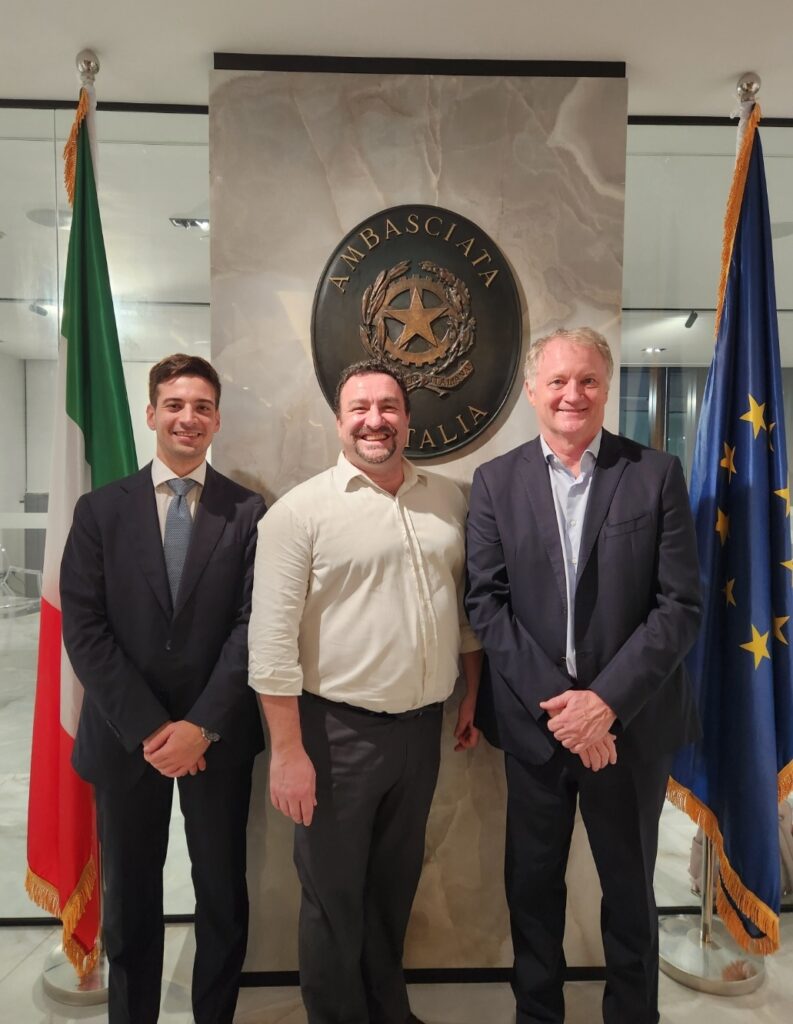 Ambasciata-Italia-Singapore-Gionata -nazionale-Spazio