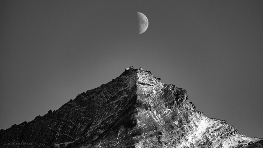 Immagine astronomica del giorno Nasa Grivola Moon_Micon_1080 Image Credit & Copyright: Enzo Massa Micon