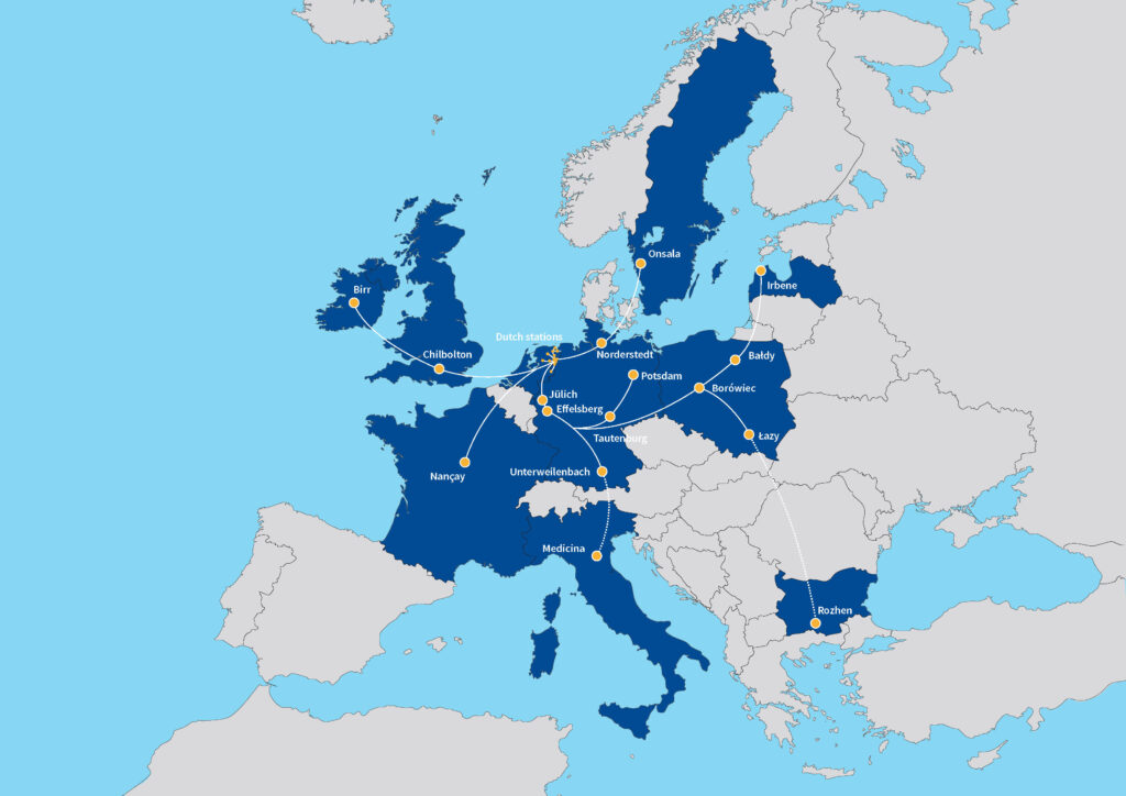 lofar map 2022 - LOFAR, la più grande rete di radiotelescopi alle basse frequenze si rafforza divenendo un consorzio europeo di infrastruttura di ricerca (ERIC)