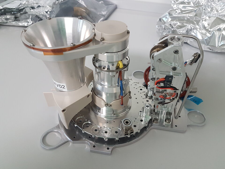 Una trivella europea e un mini-laboratorio si assicurano un viaggio verso la Luna 6 prospa lunar space lab article - Una trivella europea e un mini-laboratorio si assicurano un viaggio verso la Luna