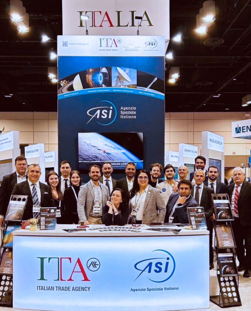 Space tech italiano cresce negli USA: 50 eccellenze in mostra 1 italia spacecom2025 - Space tech italiano cresce negli USA: 50 eccellenze in mostra