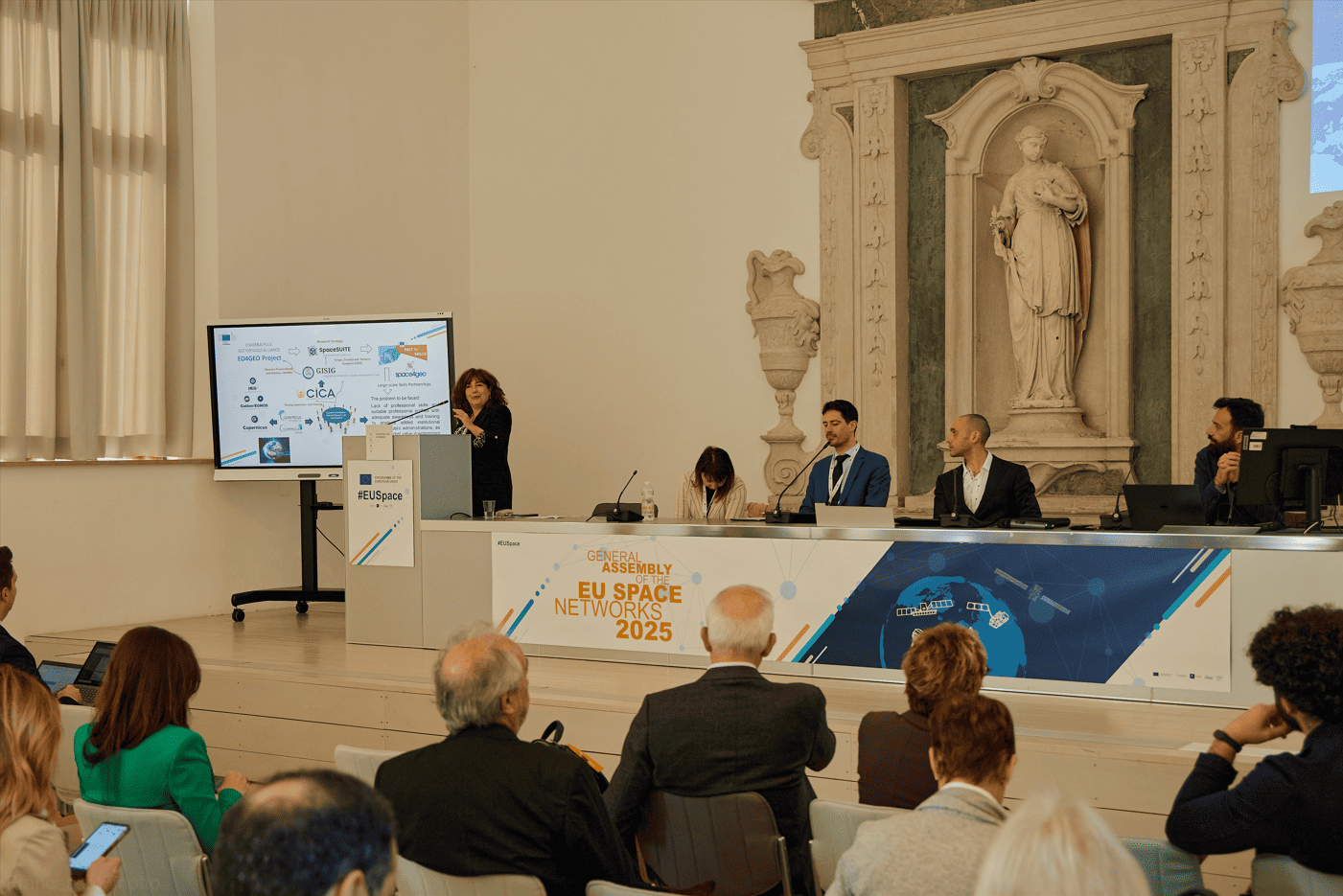 Assemblea generale delle reti spaziali dell'UE 2025 ambientata sullo sfondo della storica Venezia 5 mavi 0 1
