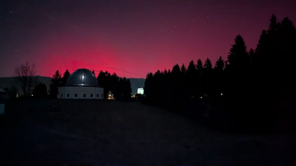 cometa c2025 k1 3 - Il mistero della cometa C/2025 K1: la notte in cui si è rotta