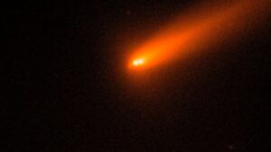 Il mistero della cometa C/2025 K1: la notte in cui si è rotta