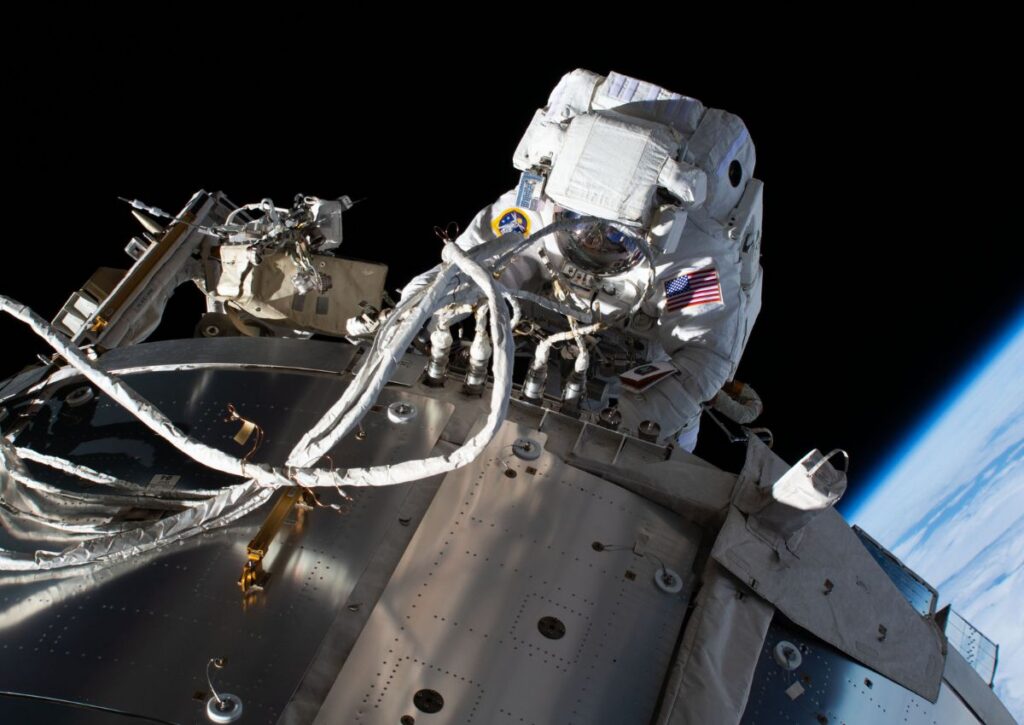 NASA programma due passeggiate spaziali sulla ISS 1 passeggiate spaziali ISS