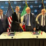 Italia firma accordo con NASA per la corsa alla Luna