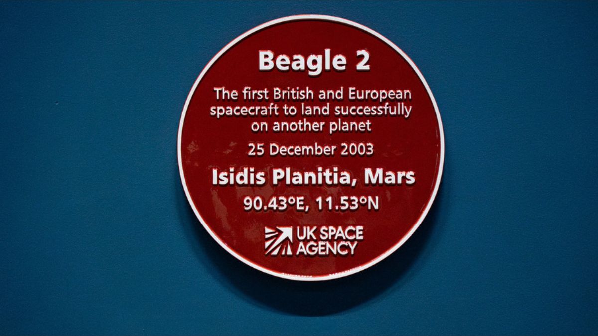 Targa commemorativa Beagle 2 promossa dalla UK Space Agency per ricordare il primo atterraggio britannico ed europeo su Marte.