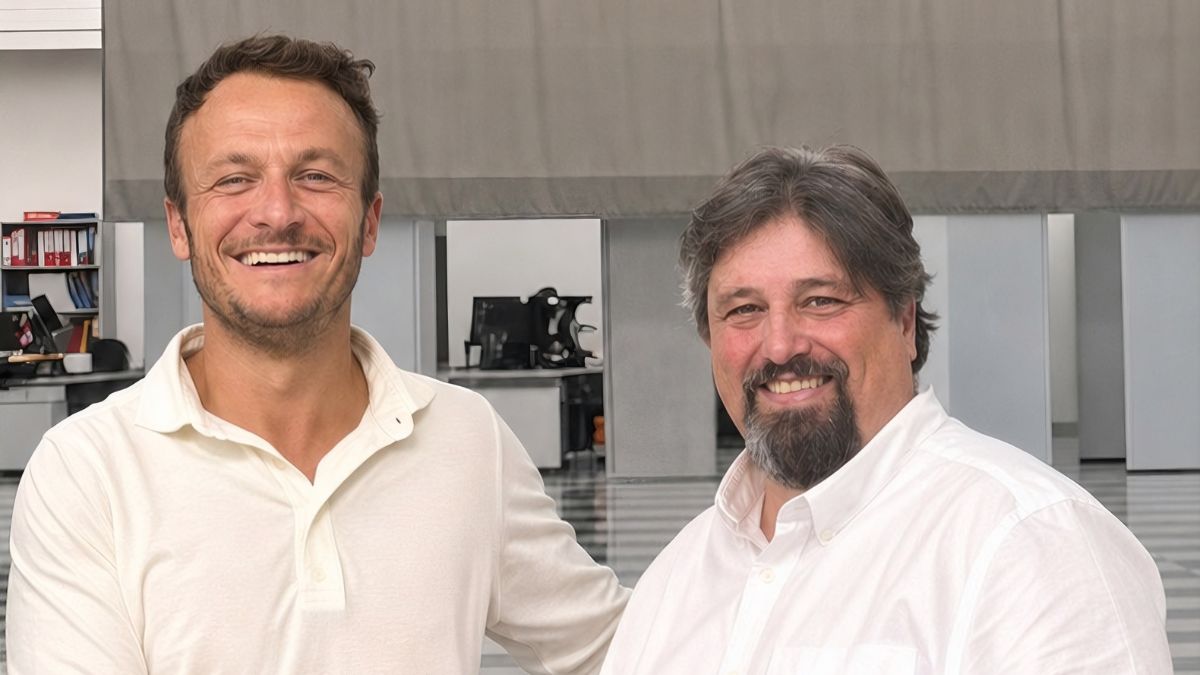 David Stefano Zolesi e Gianmarco Lanza durante un incontro dopo l'elezione di Zolesi nel Consiglio Direttivo di AIAD, che rafforza la rappresentanza istituzionale di Kayser Space e FAE Technology.