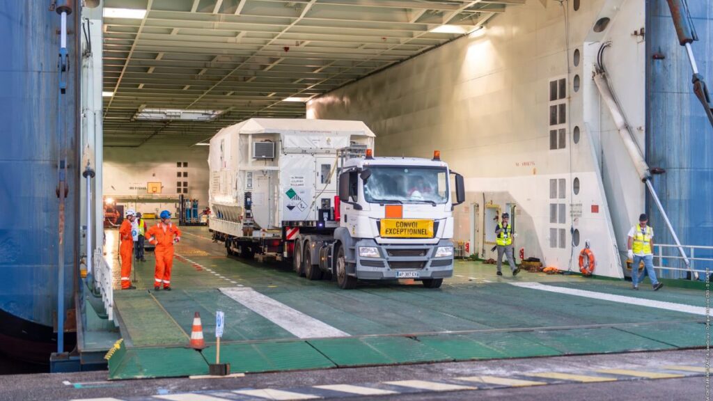 Arianespace avvia la campagna di lancio di VA270 con il satellite MTG-I2 di EUMETSAT 1 Il satellite MTG-I2 del programma Meteosat Third Generation viene trasportato nelle strutture di preparazione del Centro Spaziale della Guyana per la campagna di lancio della missione VA270.