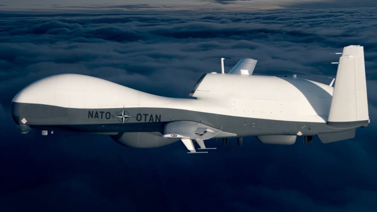 Il drone MQ-4C Triton di Northrop Grumman destinato a rafforzare le capacità ISR della NATO durante missioni di sorveglianza marittima.