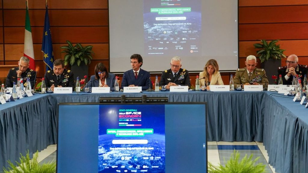 Spazio Italia 2.0, agli Stati Generali della Space Economy il Lazio annuncia il nuovo distretto Aerospazio, Difesa e Sicurezza 1 Stati Generali della Space Economy a Roma su aerospazio, difesa e sicurezza