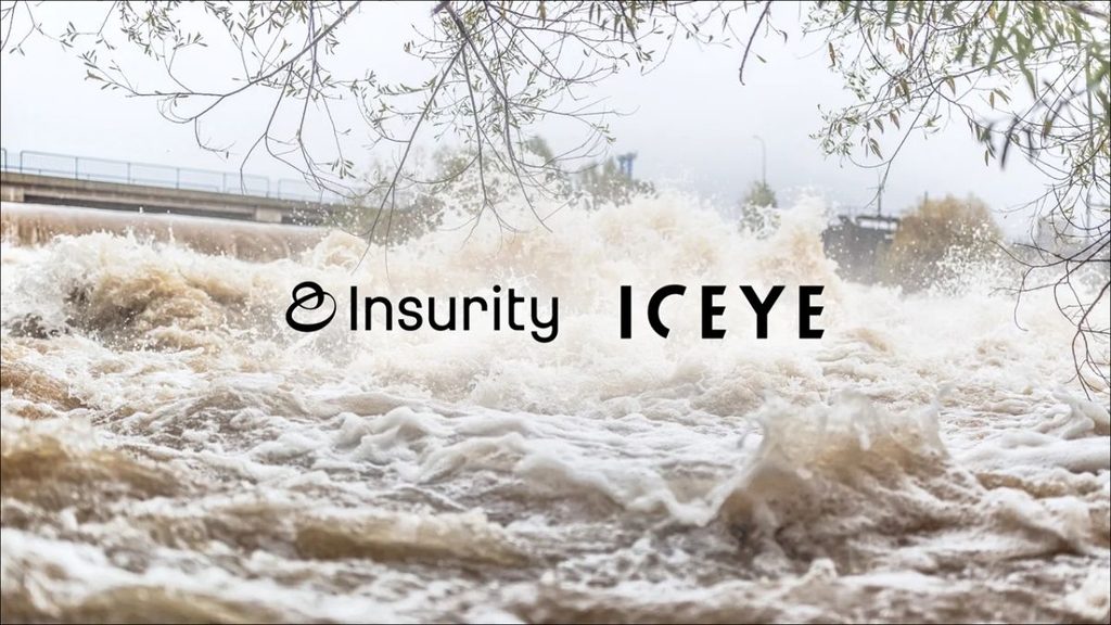 ICEYE porta l’intelligence satellitare sulle catastrofi nella piattaforma assicurativa SpatialKey 1 Loghi ICEYE e Insurity su un’immagine di un’alluvione
