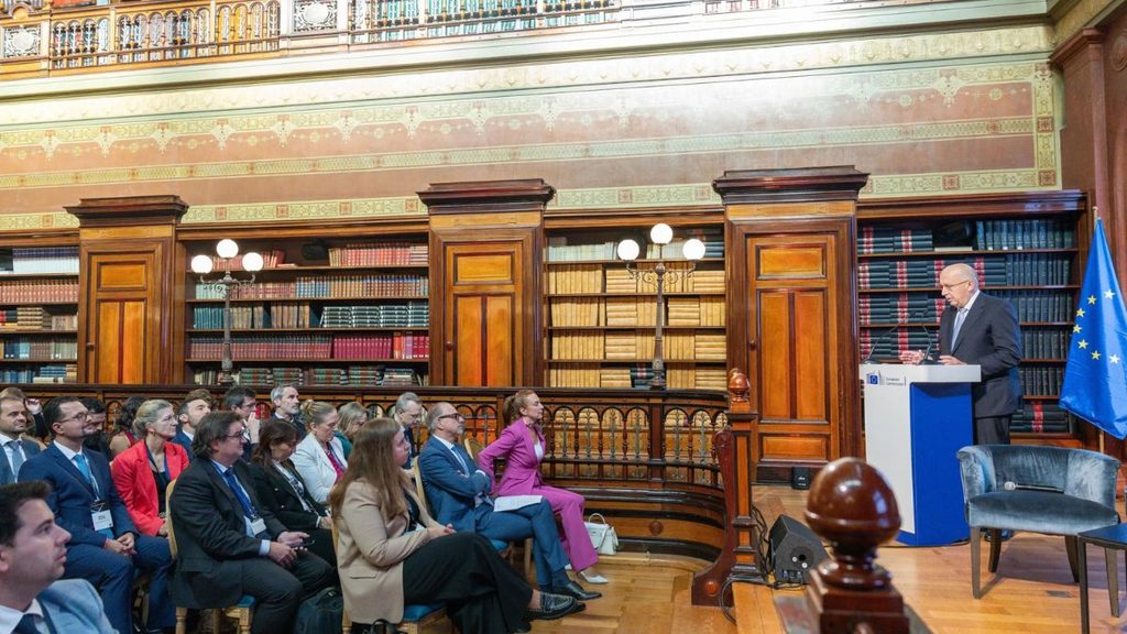 UE, 62 lanci entro il 2034: verso un piano europeo per l’accesso allo spazio 1 Conferenza UE a Bruxelles sui lanci UE entro il 2034 e sull’accesso europeo allo spazio