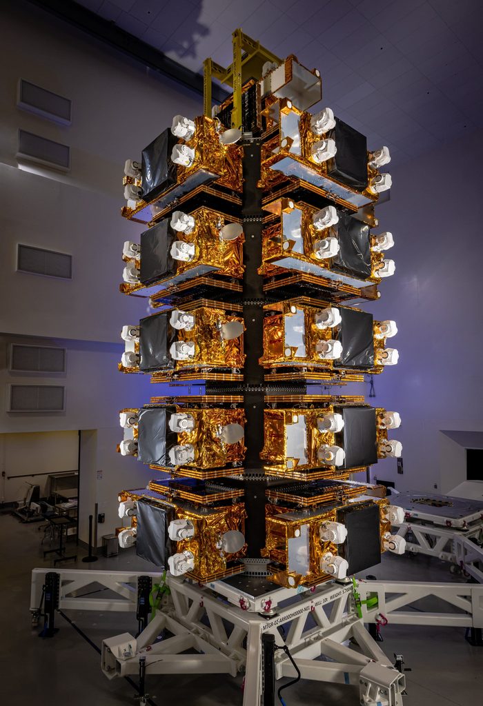 Northrop Grumman consegna 21 satelliti PWSA, la difesa Usa accelera sulla produzione in serie 1 Satelliti PWSA di Northrop Grumman integrati sulla struttura di lancio