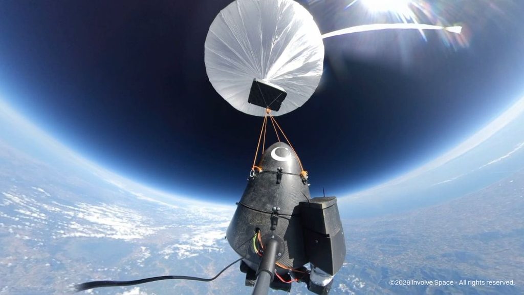 Involve Space sviluppa StratoSAR con ESA: il radar stratosferico punta alla maturità commerciale 1 Piattaforma stratosferica di Involve Space, tecnologia utilizzata per il progetto StratoSAR