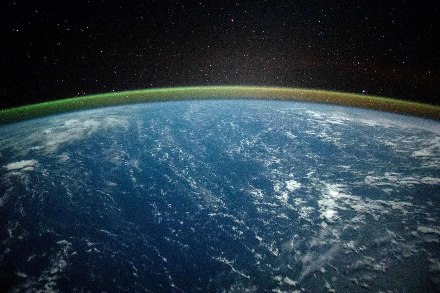 Vista della Terra dallo spazio, immagine a corredo delle tecnologie spaziali ENEA per BEX 2026